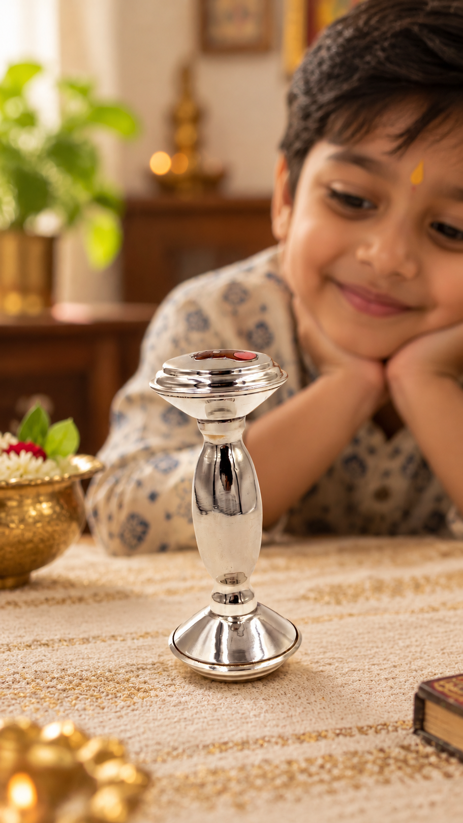 Silver Teether Toy for Babies – Silver Ritual Stand and Curious Smile