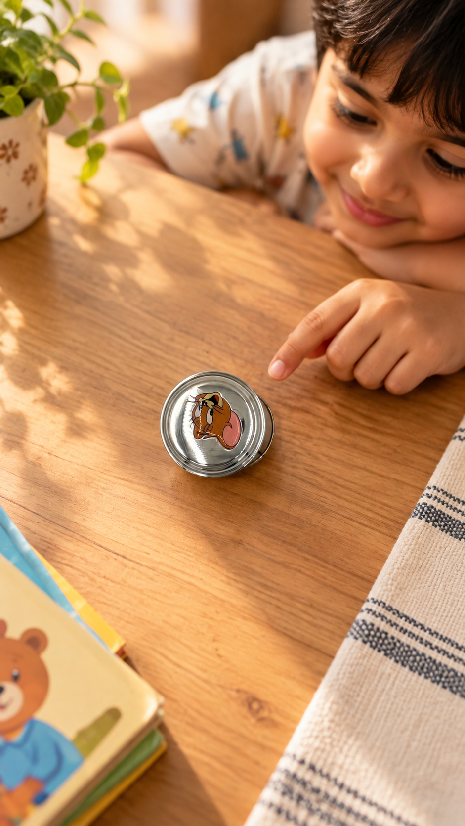 Silver Teether Toy for Babies – Curious Child and Jerry Metal Compact
